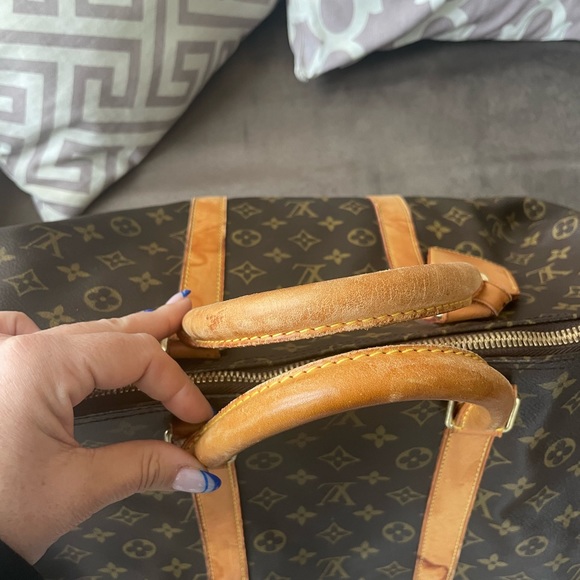 Louis Vuitton Monogram Keepall Bandouliere 55 - Picture 4 of 15